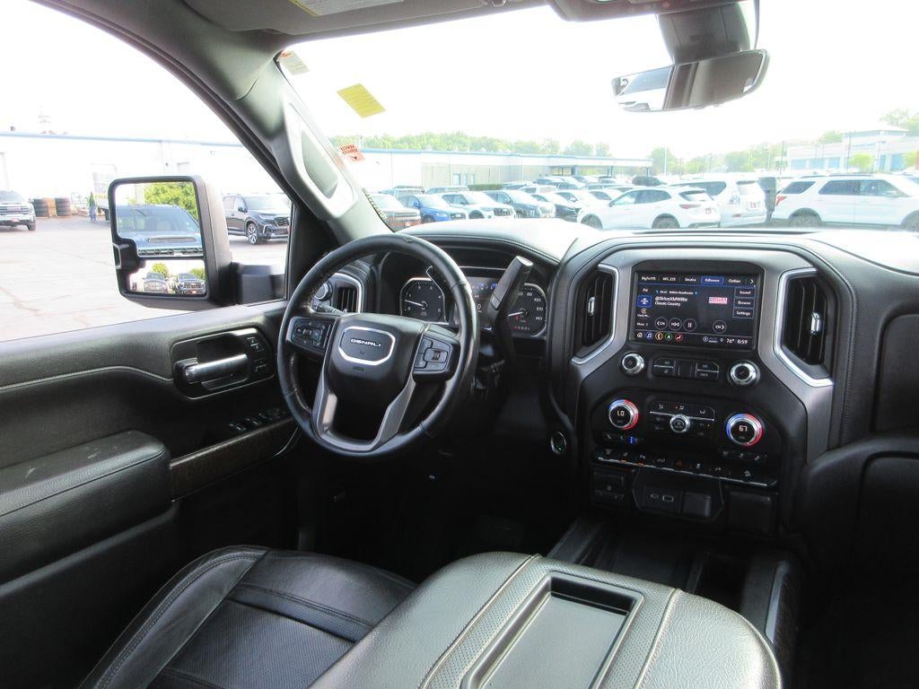 2022 GMC Sierra 2500 HD Denali