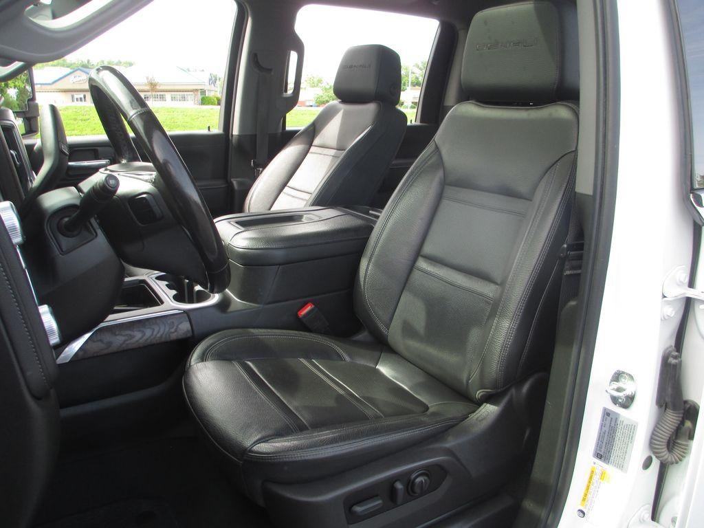 2022 GMC Sierra 3500 HD Denali