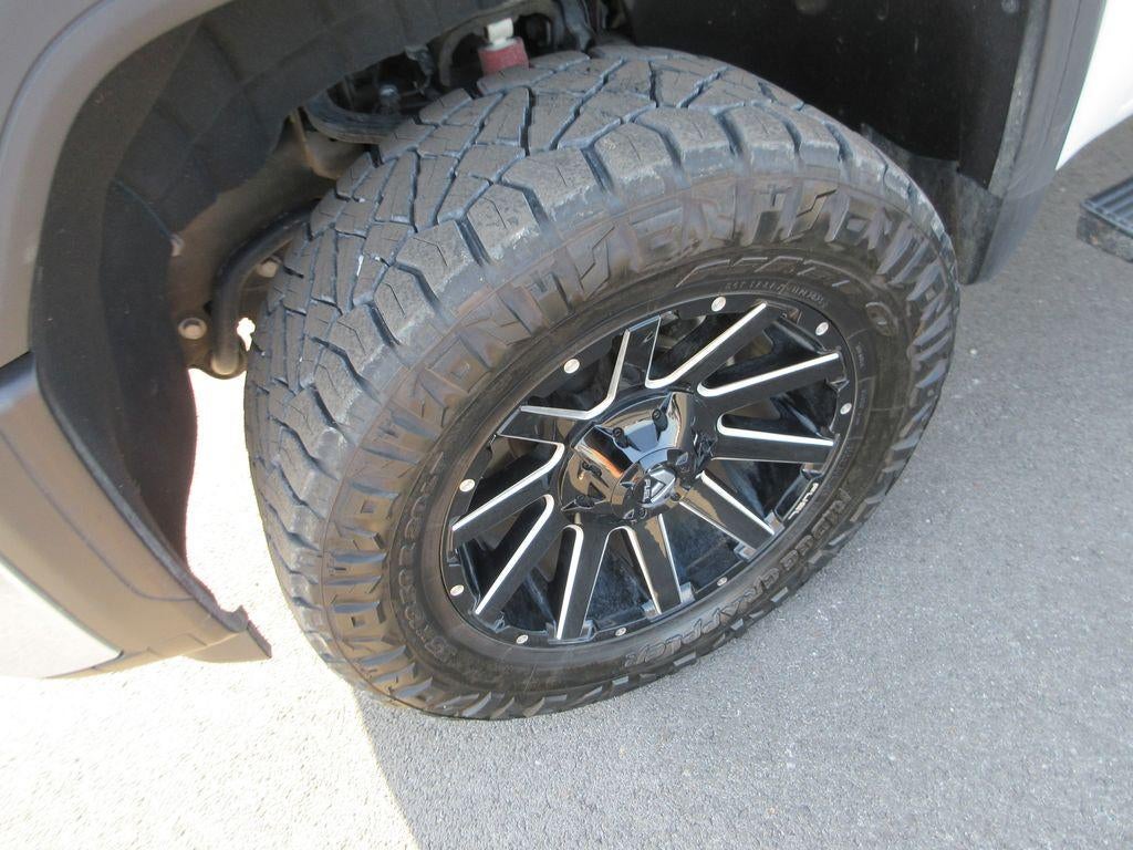 2025 GMC Sierra 2500 HD SLE