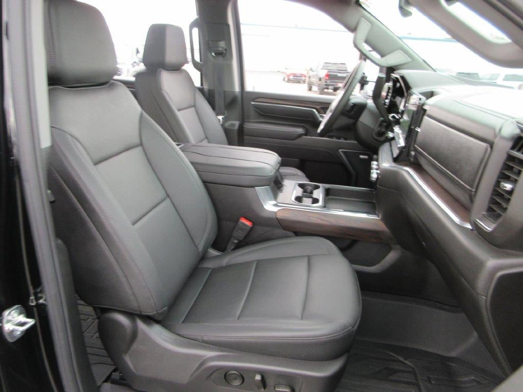 2025 GMC Sierra 2500 HD SLT