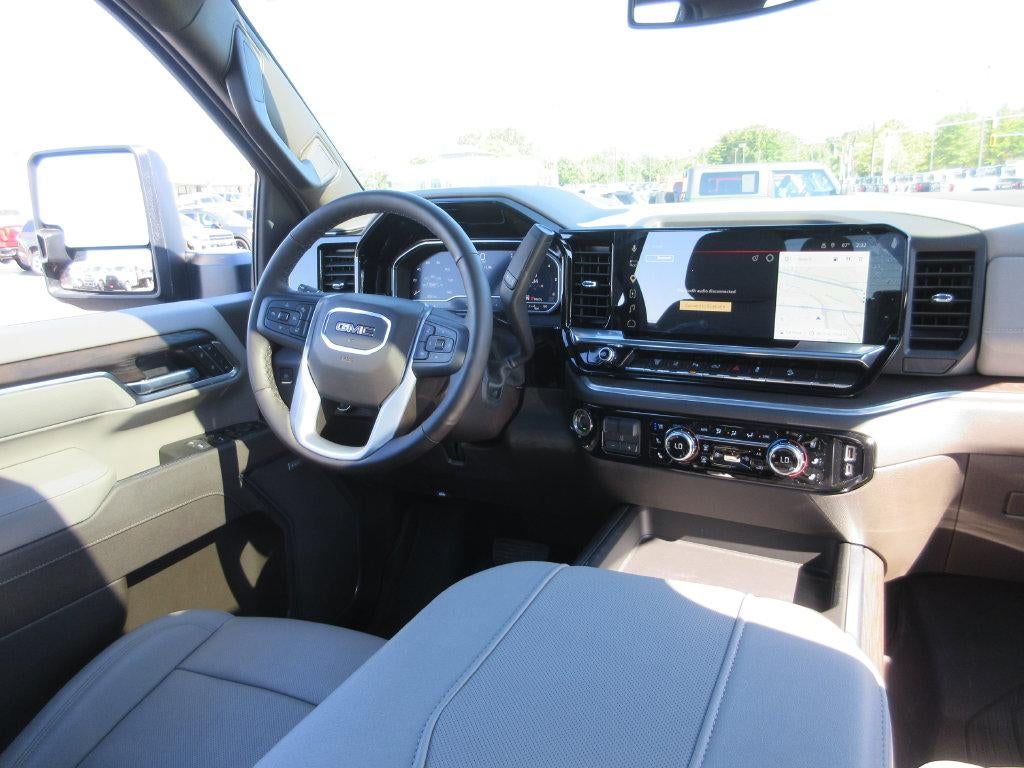 2025 GMC Sierra 2500 HD SLT