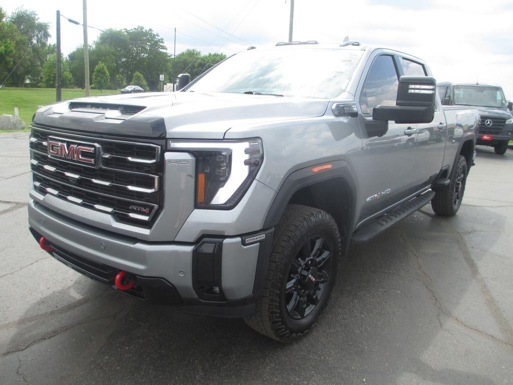 2025 GMC Sierra 2500 HD AT4