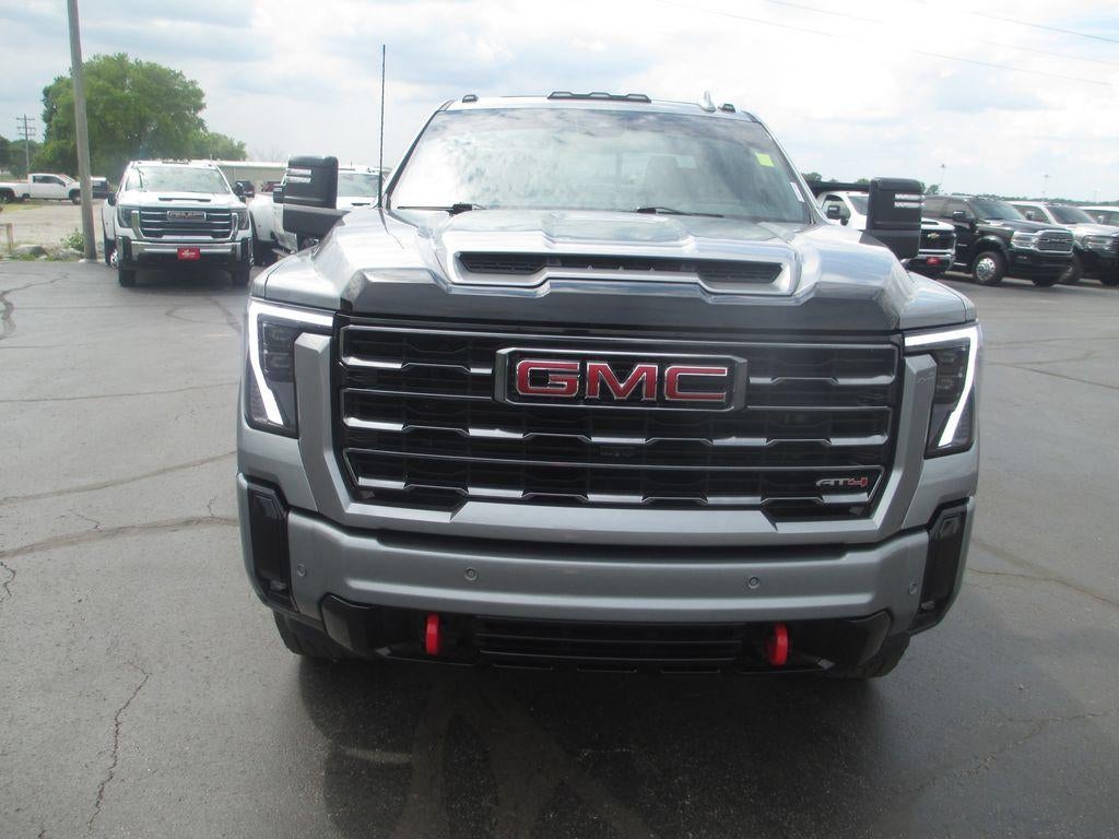 2025 GMC Sierra 2500 HD AT4
