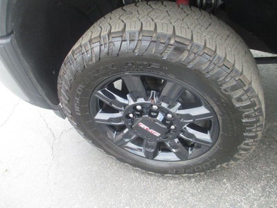 2025 GMC Sierra 2500 HD AT4