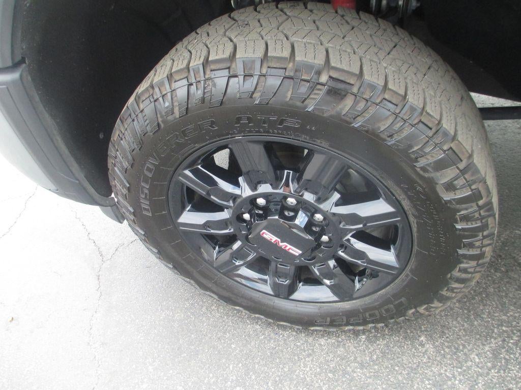 2025 GMC Sierra 2500 HD AT4