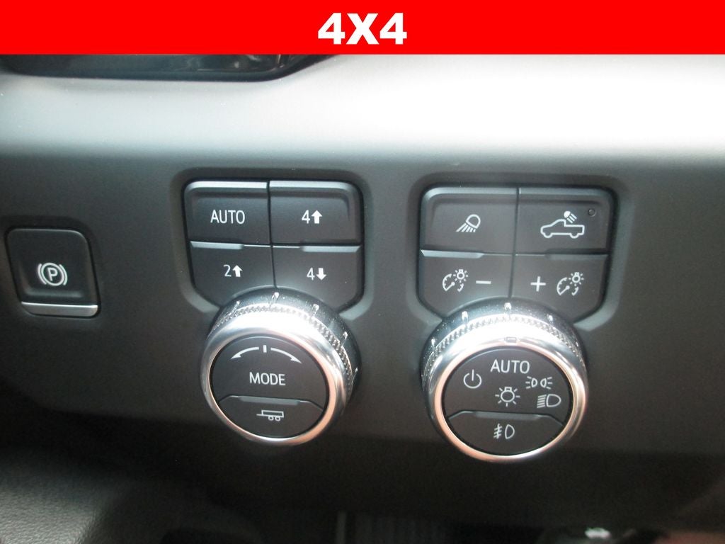 2025 GMC Sierra 2500 HD AT4
