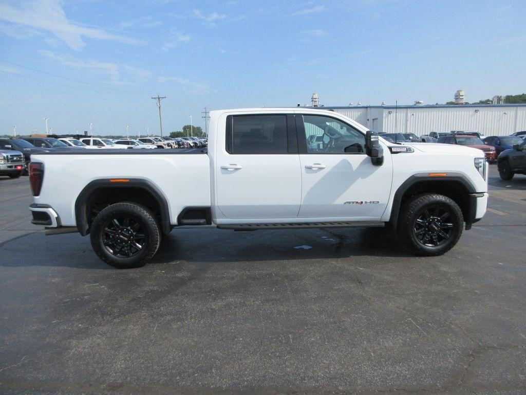 2025 GMC Sierra 2500 HD AT4