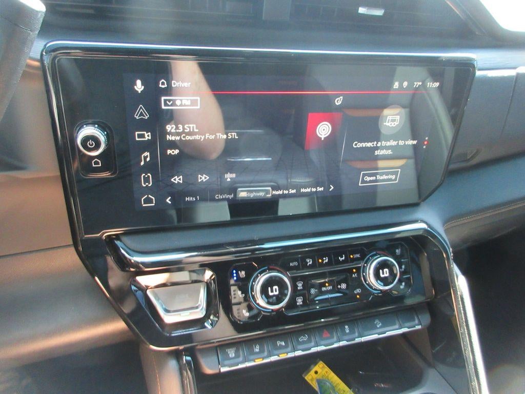 2025 GMC Sierra 2500 HD AT4