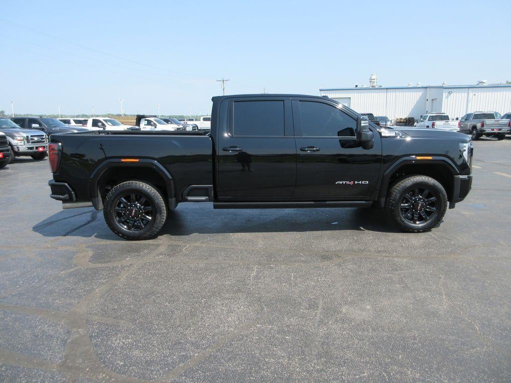 2025 GMC Sierra 2500 HD AT4