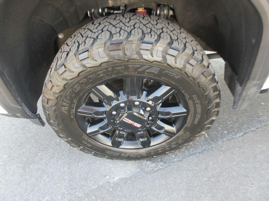 2025 GMC Sierra 2500 HD AT4
