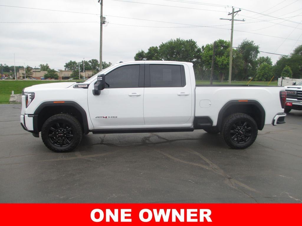 2025 GMC Sierra 2500 HD AT4