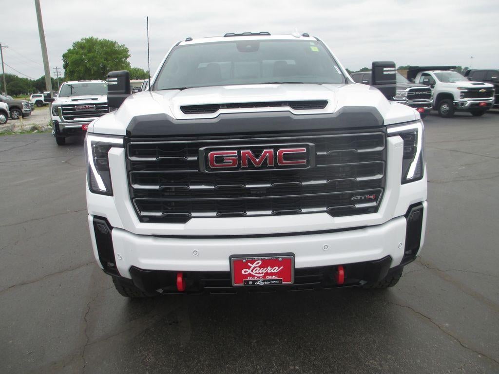 2025 GMC Sierra 2500 HD AT4