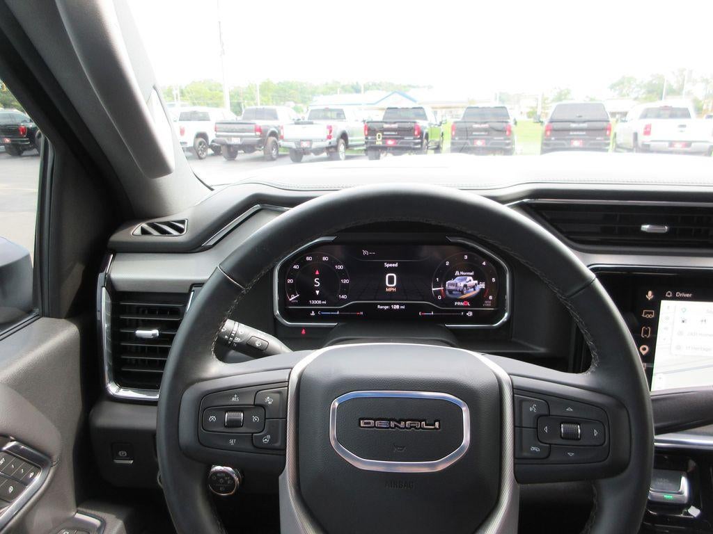 2025 GMC Sierra 2500 HD Denali