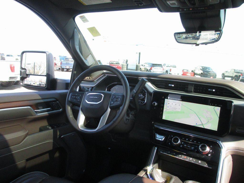 2025 GMC Sierra 2500 HD Denali