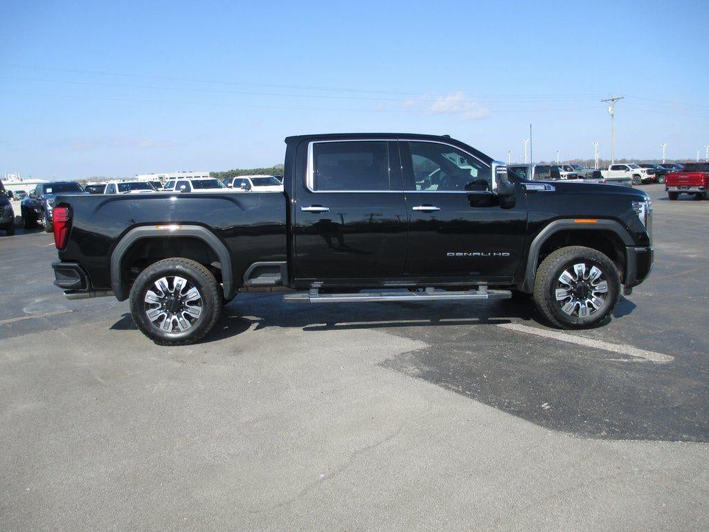 2025 GMC Sierra 2500 HD Denali