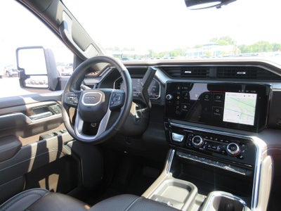 2025 GMC Sierra 2500 HD Denali