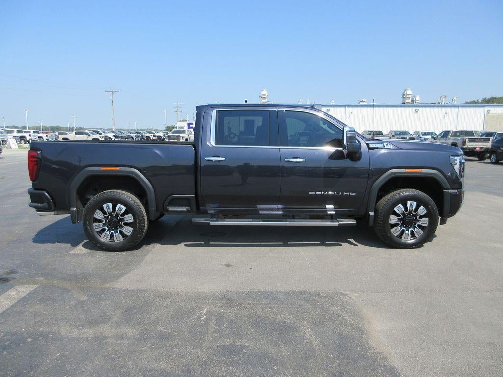 2025 GMC Sierra 2500 HD Denali