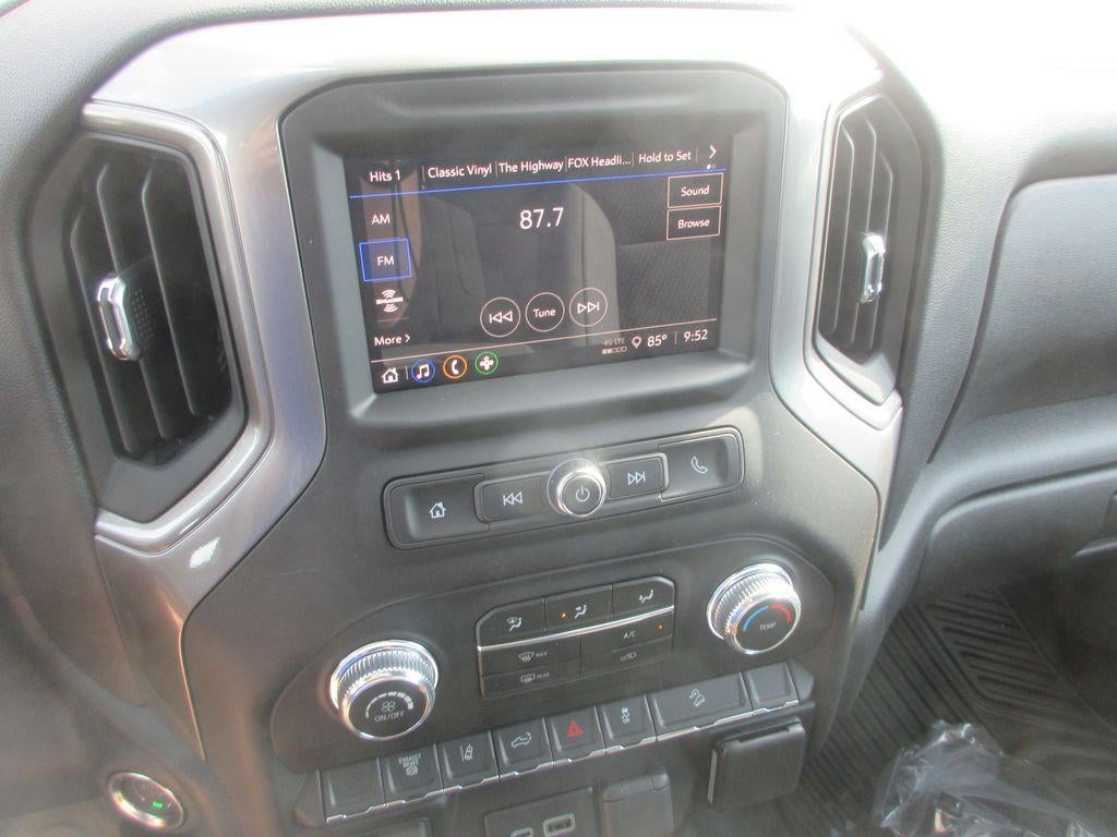 2026 GMC Sierra 3500HD Pro - Photo 17