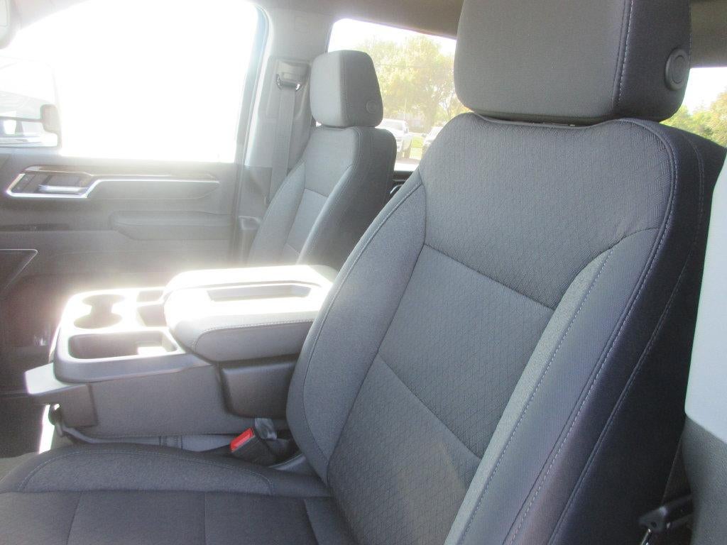 2026 GMC Sierra 3500HD SLE - Photo 12