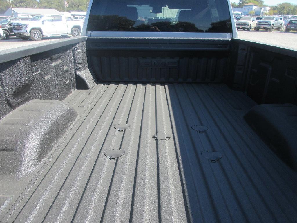 2026 GMC Sierra 3500HD SLE - Photo 6