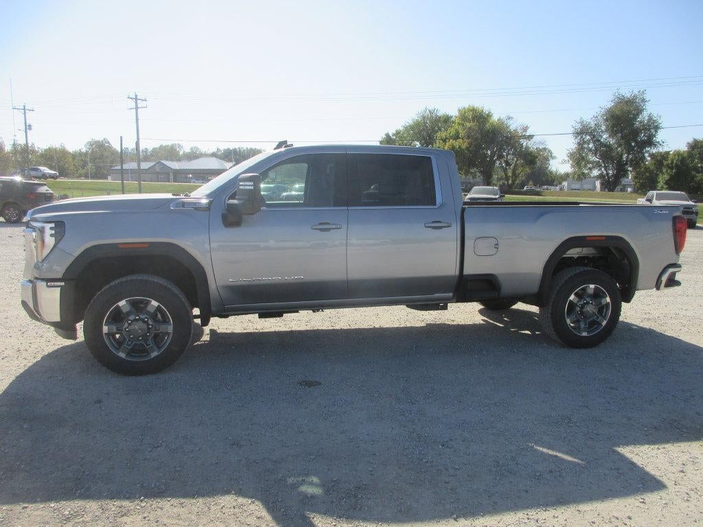 2026 GMC Sierra 3500HD SLE - Photo 9