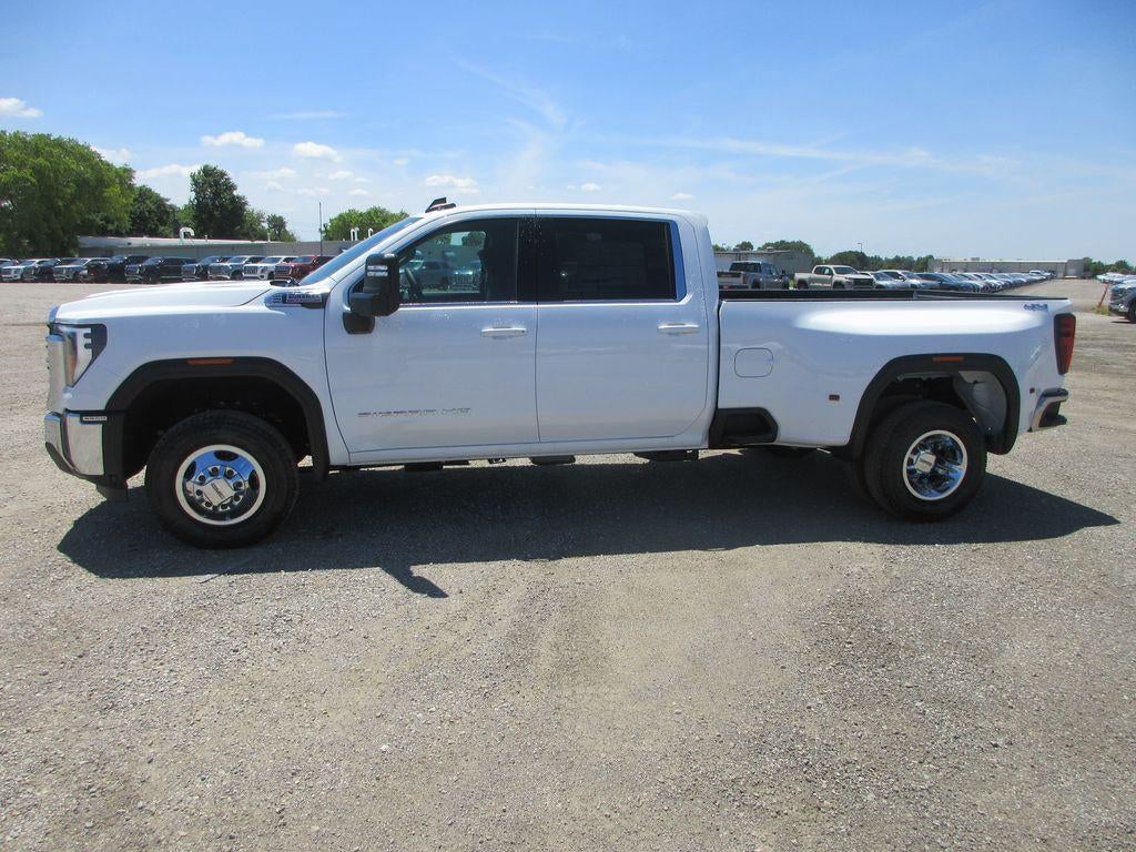 2026 GMC Sierra 3500 HD SLE DRW