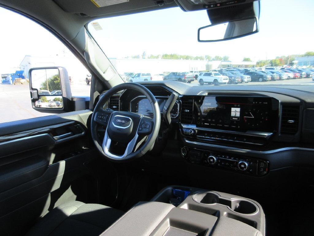 2025 GMC Sierra 3500 HD SLE