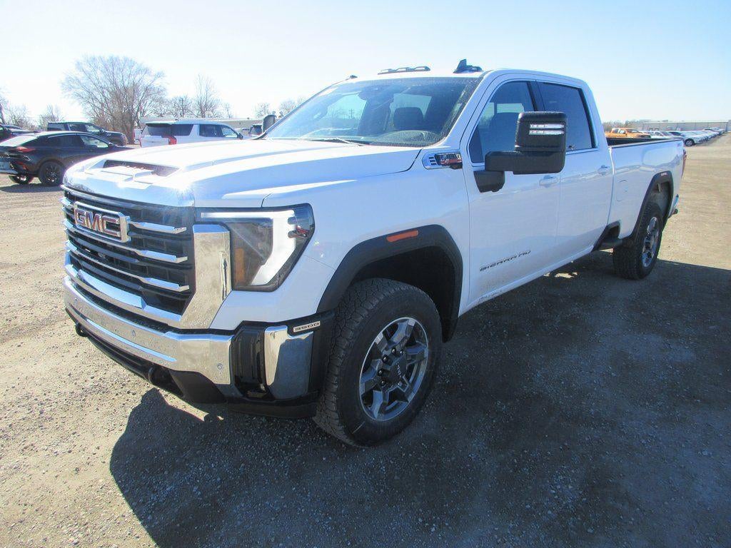 2026 GMC Sierra 3500 HD SLE