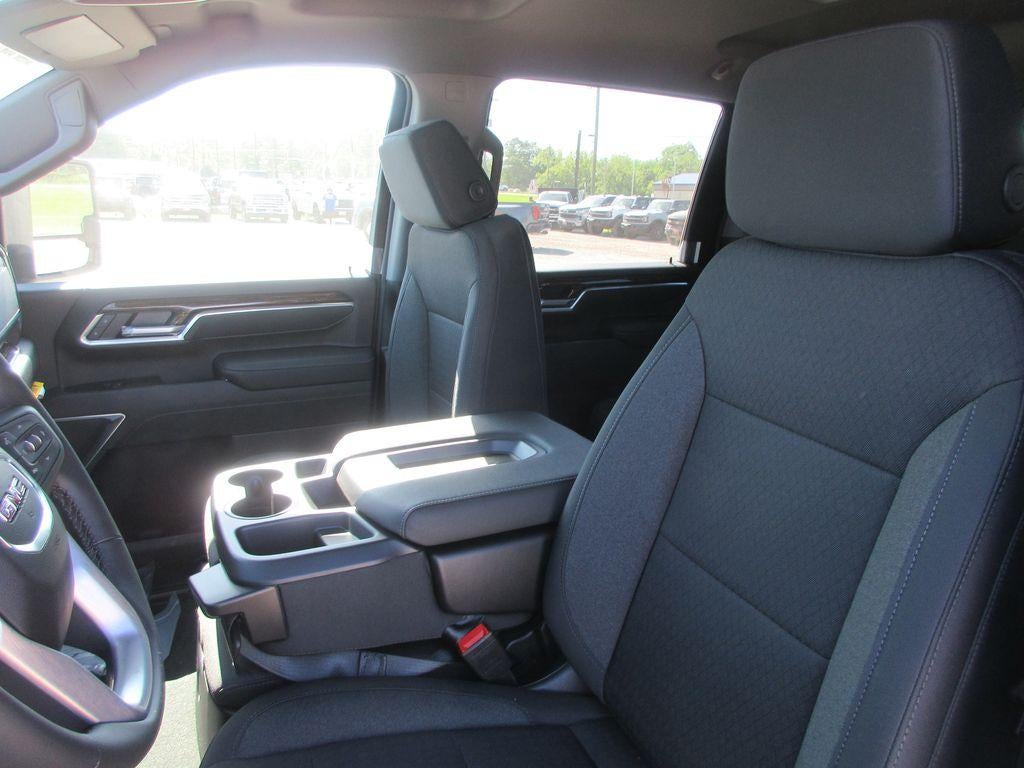 2026 GMC Sierra 3500 HD SLE