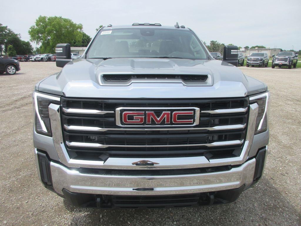 2026 GMC Sierra 3500 HD SLE