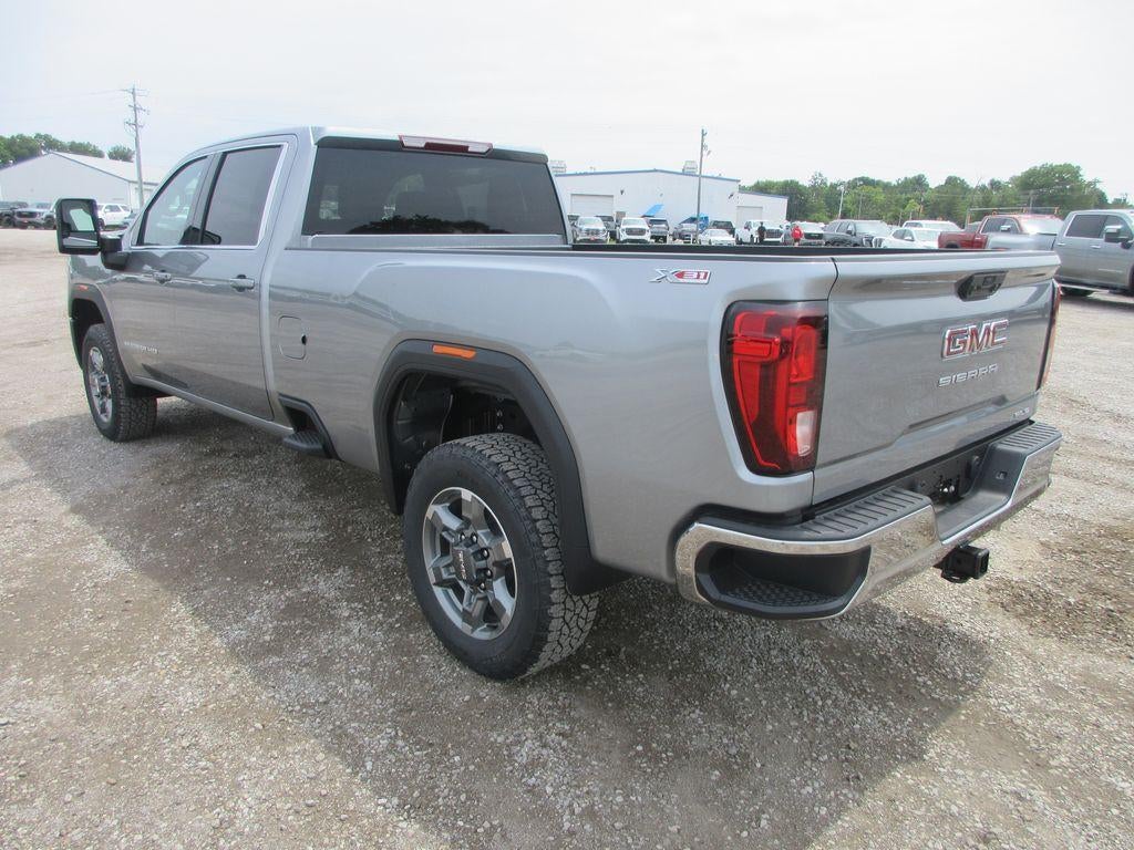 2026 GMC Sierra 3500 HD SLE