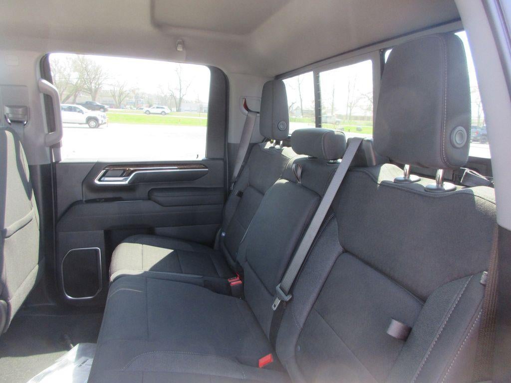 2026 GMC Sierra 3500 HD SLE