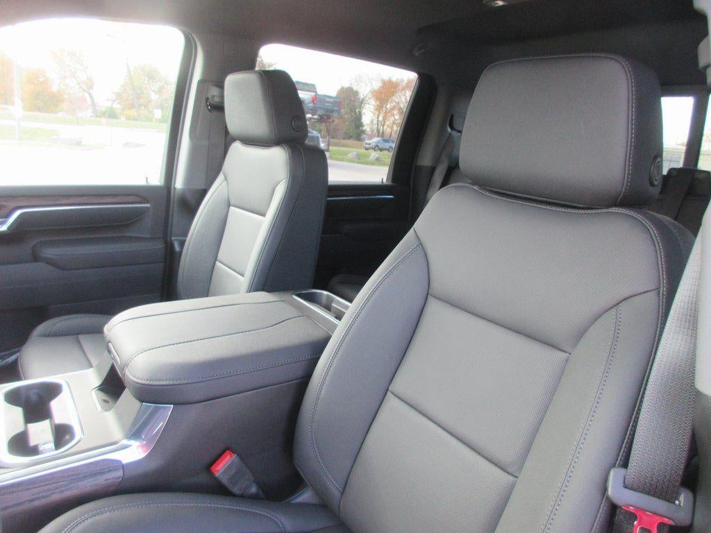 2026 GMC Sierra 3500 HD SLT