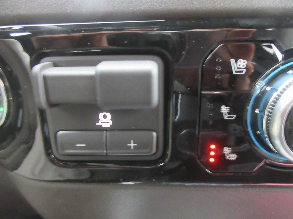 2026 GMC Sierra 3500 HD SLT DRW