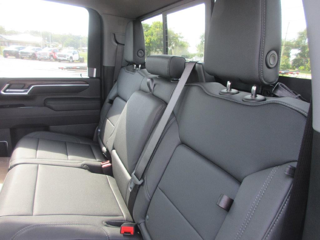 2026 GMC Sierra 3500HD SLT - Photo 14
