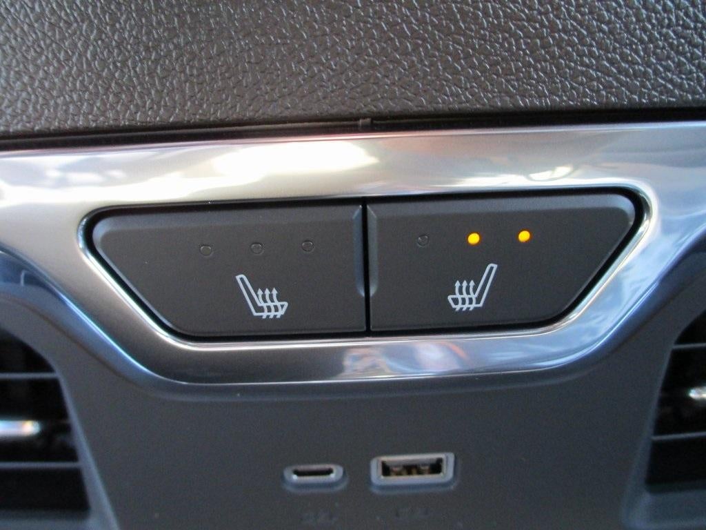 2026 GMC Sierra 3500 HD SLT DRW