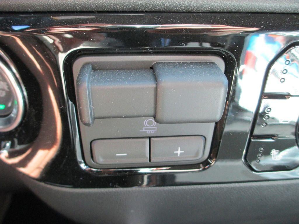 2026 GMC Sierra 3500 HD SLT DRW