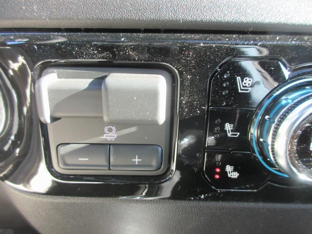 2026 GMC Sierra 3500 HD SLT DRW