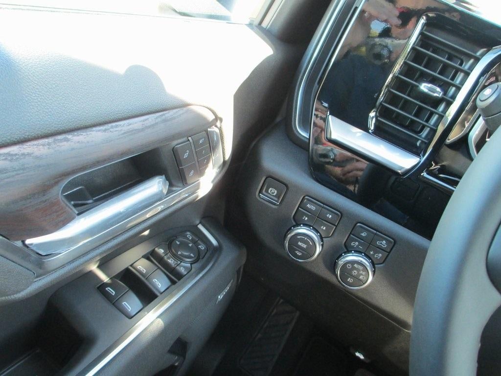 2026 GMC Sierra 3500 HD SLT DRW