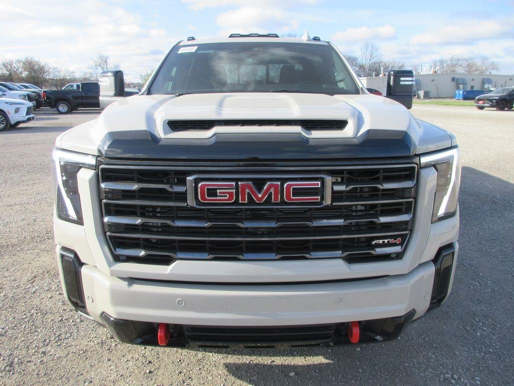 2026 GMC Sierra 3500 HD AT4