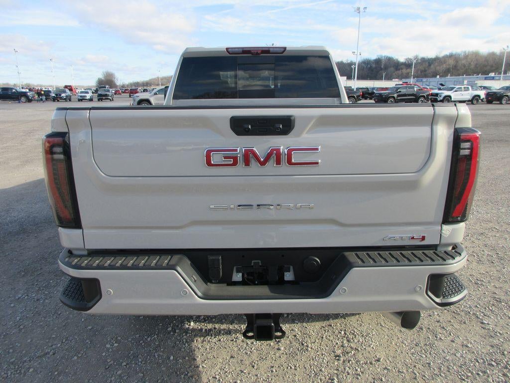 2026 GMC Sierra 3500 HD AT4
