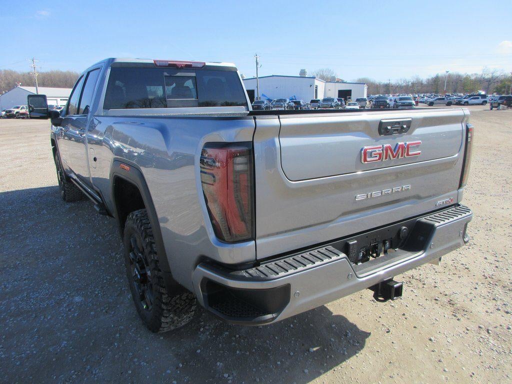 2026 GMC Sierra 3500 HD AT4