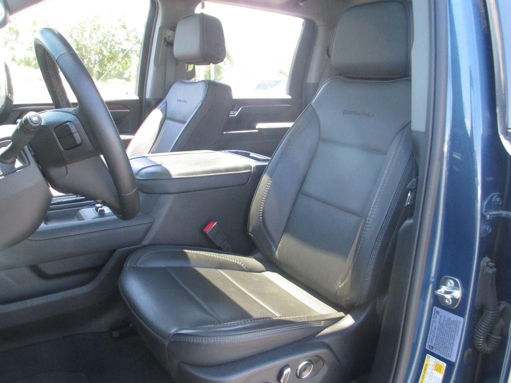 2025 GMC Sierra 3500 HD Denali