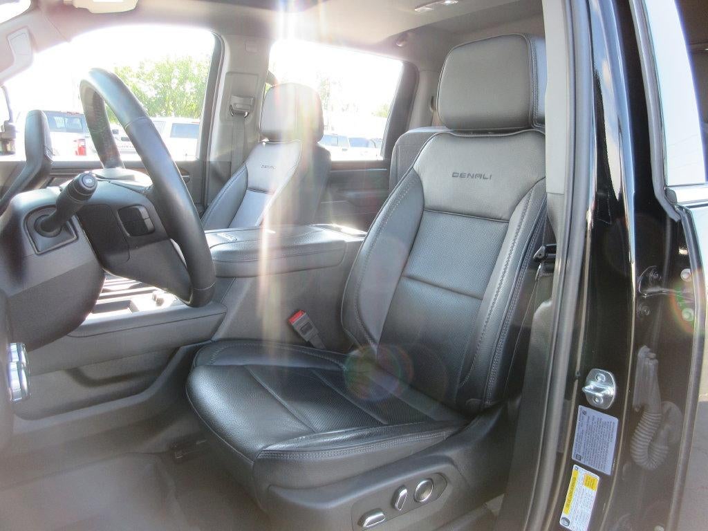 2025 GMC Sierra 3500 HD Denali