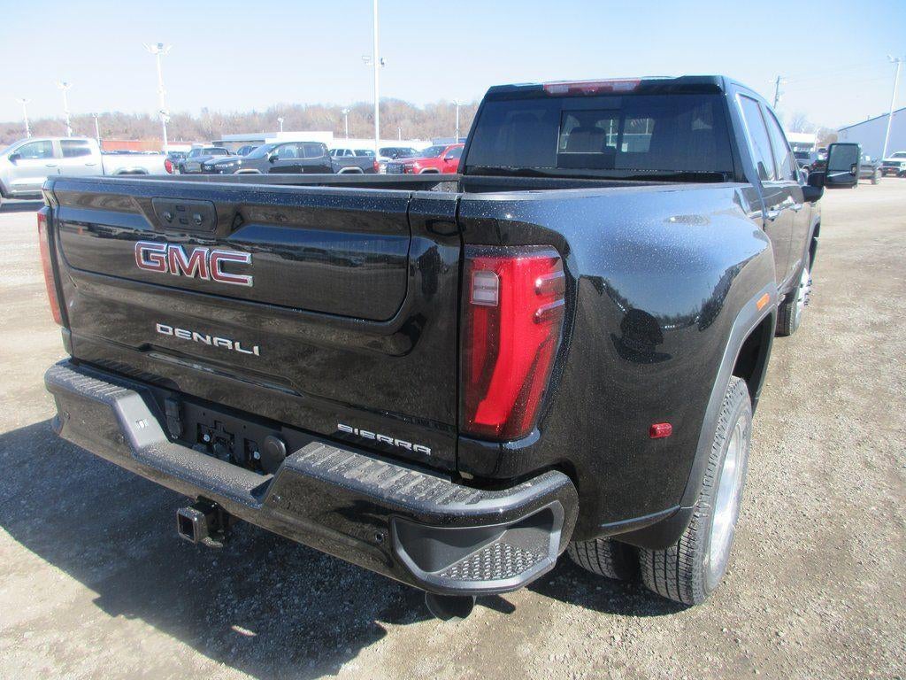 2026 GMC Sierra 3500 HD Denali DRW