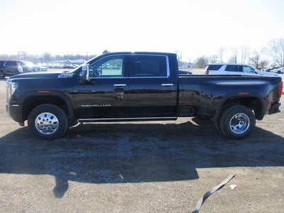 2026 GMC Sierra 3500 HD Denali DRW