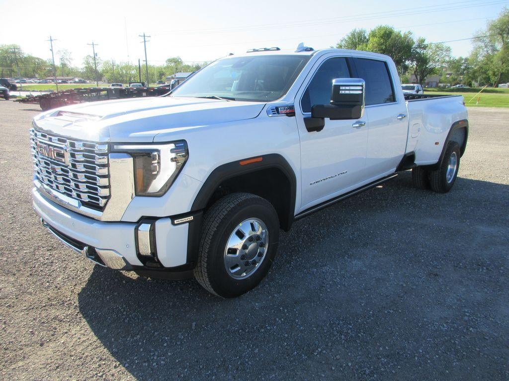 2026 GMC Sierra 3500 HD Denali DRW