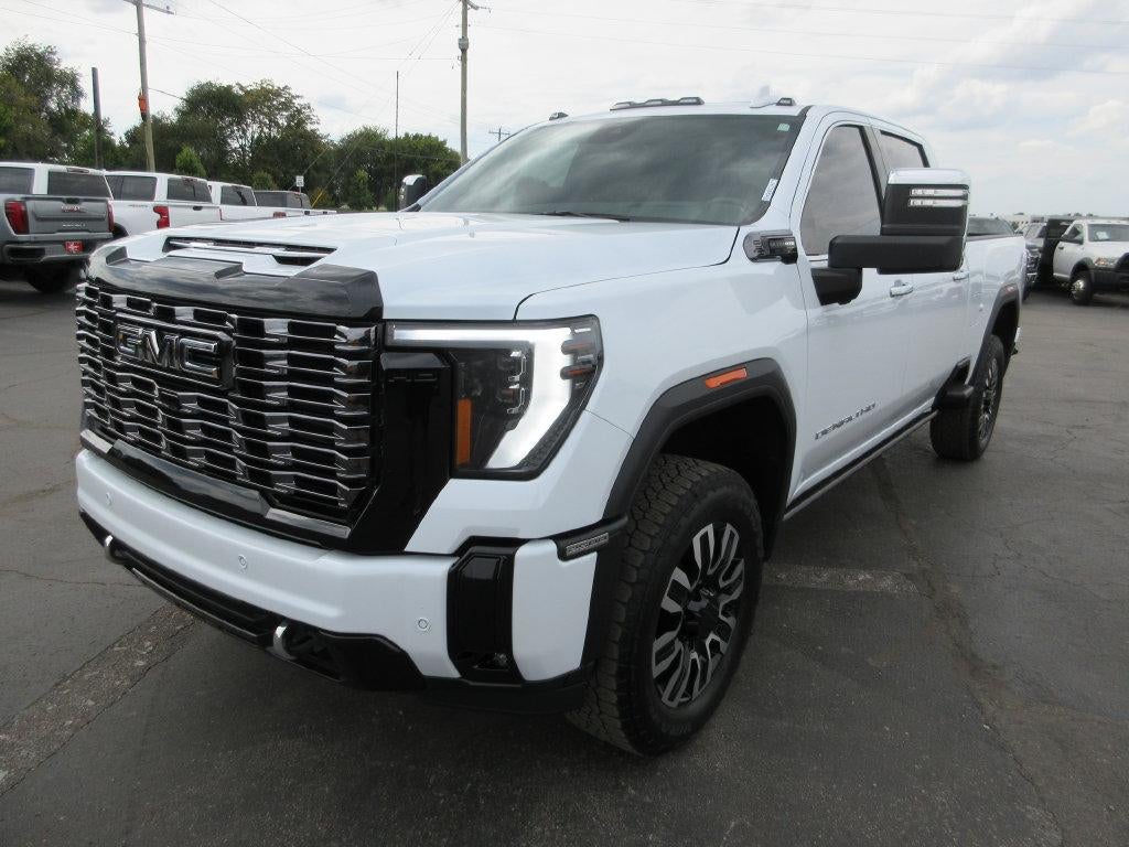 2026 GMC Sierra 2500HD Denali Ultimate - Photo 12