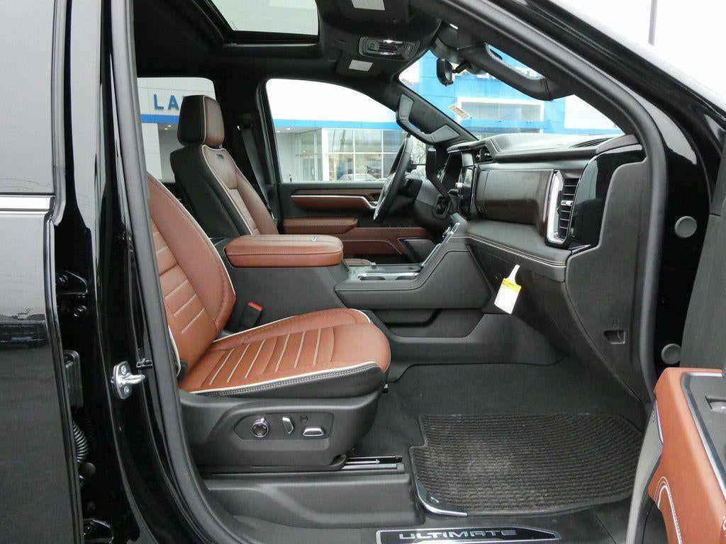 2026 GMC Sierra 3500 HD Denali Ultimate DRW