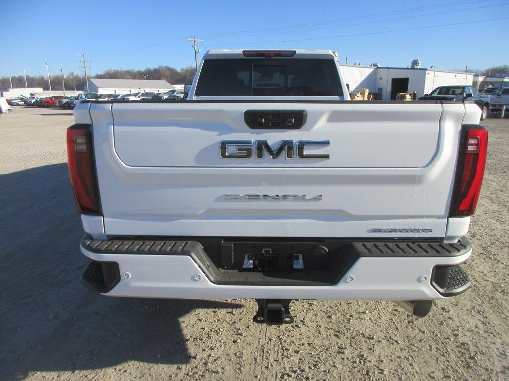 2026 GMC Sierra 3500 HD Denali Ultimate DRW